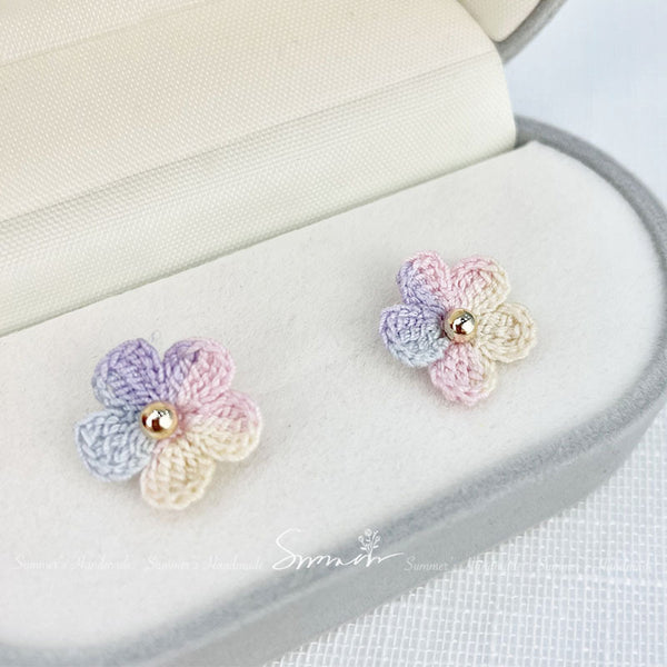 混合色フラワーピアス